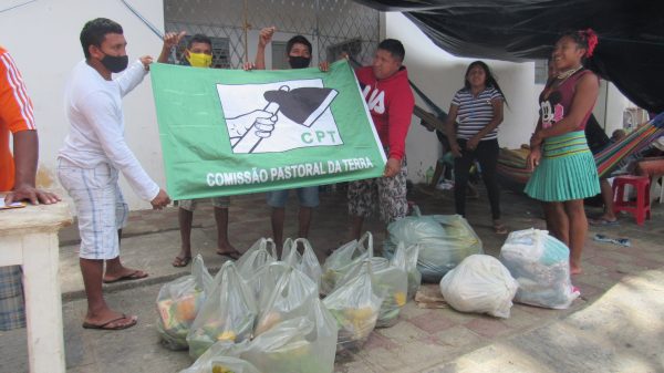 CPT Campina Grande realza docao ao Grupo de Venezuelanos refugados na cidade