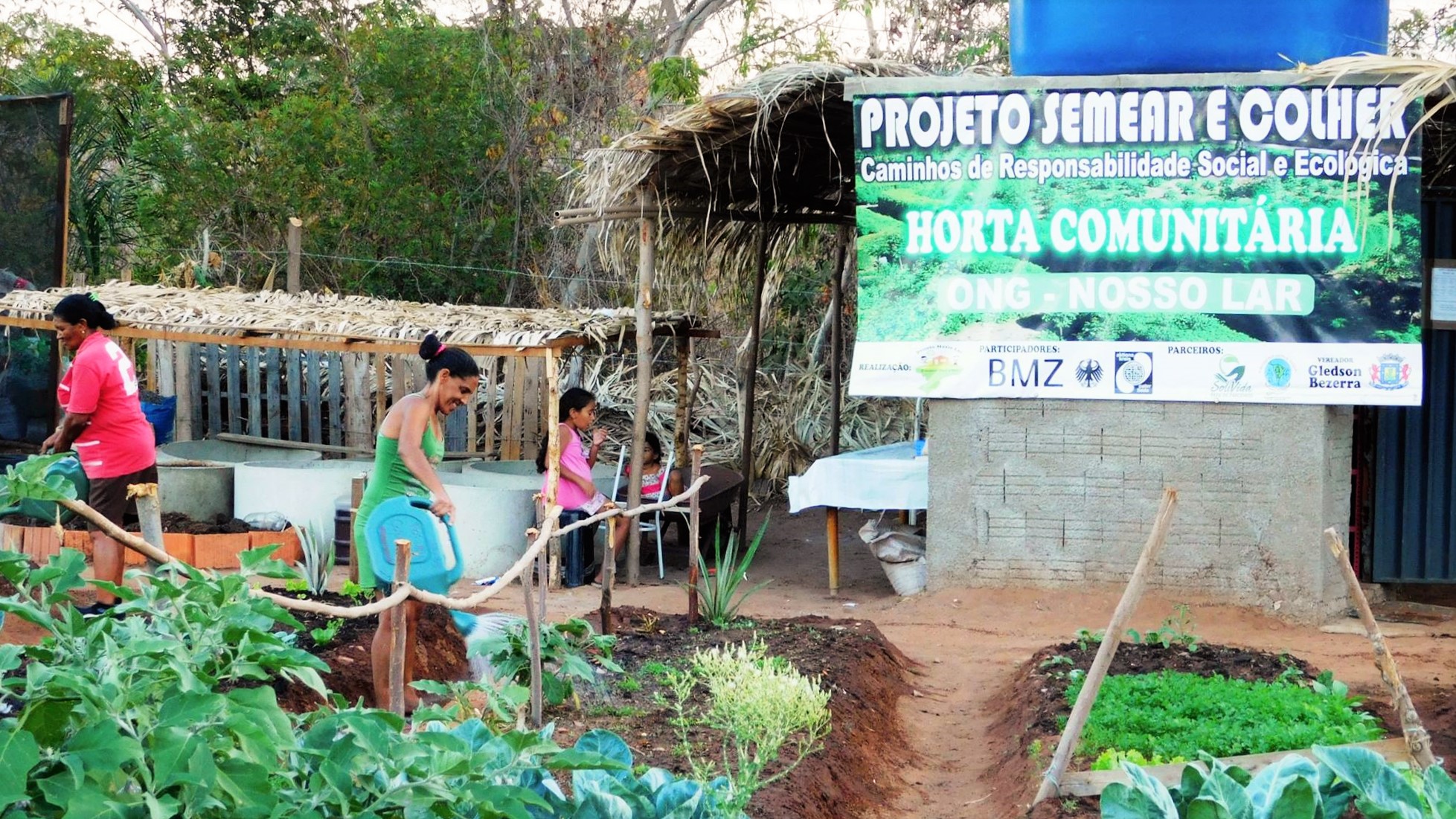 [:pb]HORTA AGROECOLÓGICA COMUNITÁRIA URBANA NOSSO LAR   [:de]Gemeinschaftsgarten in Juazeiro do Norte übertrifft alle Erwartungen[:en]Community Garden in Juazeiro do Norte exceeds all expectations[:]